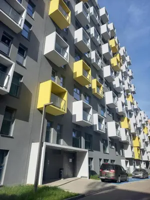 Budynek, w którym mieści się apartament
