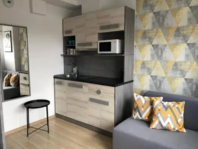 Kuchnia lub aneks kuchenny w obiekcie StarterApart Wrocław