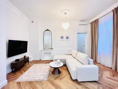 Telewizja i/lub zestaw kina domowego w obiekcie Apartamenty Lubin - Noclegi Lubin