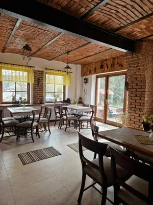 Restauracja lub miejsce do jedzenia w obiekcie Stara Kuźnia Radków