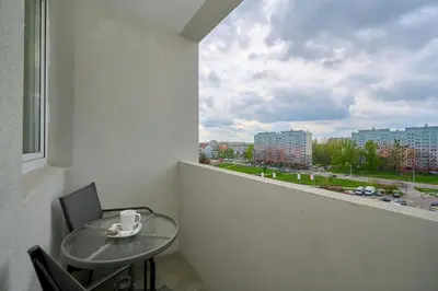 Balkon lub taras w obiekcie Apartament Studzienna Wrocław by Noclegi Renters
