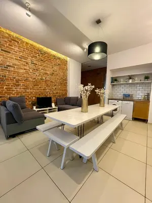 Kuchnia lub aneks kuchenny w obiekcie Boutique Apartments - Elegant 1906 Period (95m2)