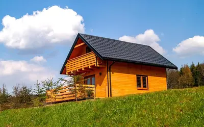 Budynek, w którym mieści się dom wakacyjny