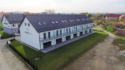Budynek, w którym mieści się apartament