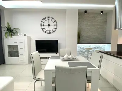 Telewizja i/lub zestaw kina domowego w obiekcie I&M Apartments Sikorskiego Wrocław