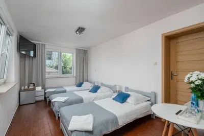 Część wypoczynkowa w obiekcie Sleeply Pensjonat Złotniki- dom dla 18 osób