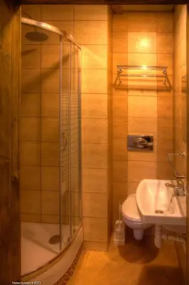Łazienka w obiekcie Karczma Bełty