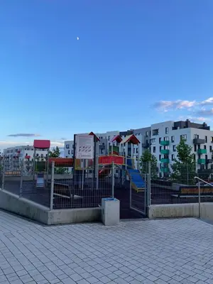 Budynek, w którym mieści się apartament