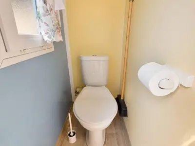 Łazienka w obiekcie Zielony Domek Słoszów 3