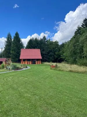 Ogród w obiekcie Okno na las