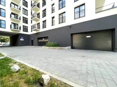 Budynek, w którym mieści się apartament