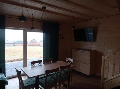 Telewizja i/lub zestaw kina domowego w obiekcie Zielony Zakątek Lasówka