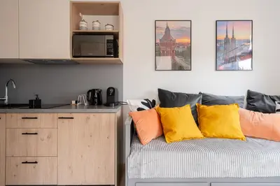 Kuchnia lub aneks kuchenny w obiekcie RentPlanet - Apartamenty Dyrekcyjna