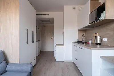Kuchnia lub aneks kuchenny w obiekcie RentPlanet - Apartamenty Dyrekcyjna