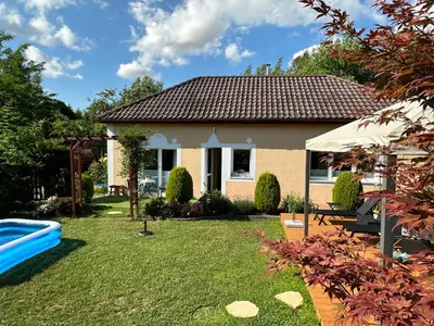 Basen w obiekcie Serenity Garden Villas - Polanica-Zdrój lub w pobliżu