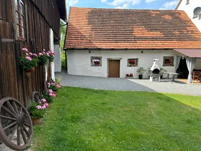 Ogród w obiekcie Dom Pod Dębem Agroturystyka