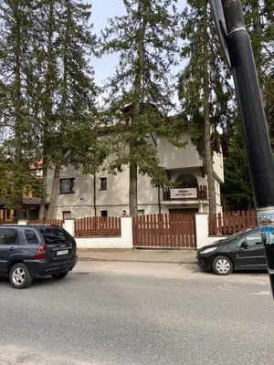 Budynek, w którym mieści się apartament