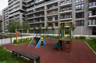 Plac zabaw dla dzieci w obiekcie Apartimento Angel River 7