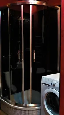 Łazienka w obiekcie Vintage BDSM Kinky Apartment - ENTIRE 65m2 space for up to 6-guests - FULLY EQUIPPED