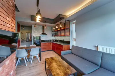 Kuchnia lub aneks kuchenny w obiekcie LAGUNA LOFT Aleja Zwycięzców Dwupoziomowy