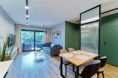 Część wypoczynkowa w obiekcie LAGUNA Ogrody Pieniawskie 33 EMERALD VIP-z balkonem