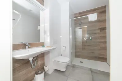 Łazienka w obiekcie VacationClub - Aparthotel Czarna Góra 221