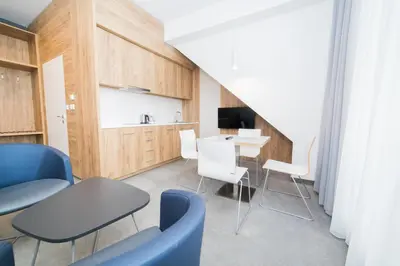 Kuchnia lub aneks kuchenny w obiekcie VacationClub - Aparthotel Czarna Góra 413