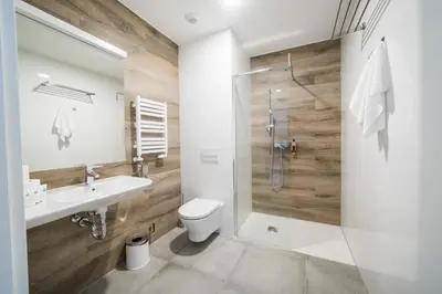 Łazienka w obiekcie VacationClub - Aparthotel Czarna Góra 413