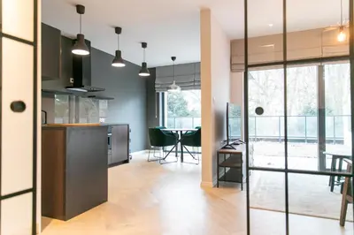 Kuchnia lub aneks kuchenny w obiekcie VacationClub – Ogrody Pieniawskie Apartament 21