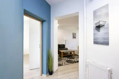 Telewizja i/lub zestaw kina domowego w obiekcie Apartament Piwna 13