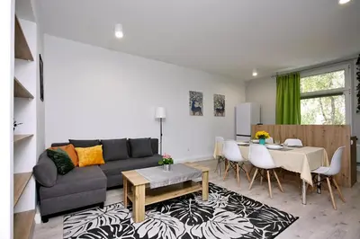 Część wypoczynkowa w obiekcie Apartament Piwna 13