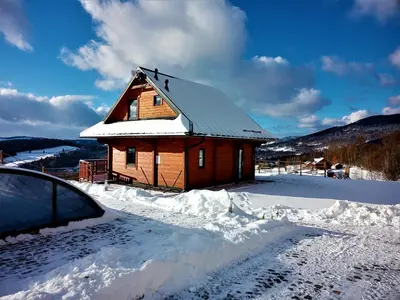 Przyroda w pobliżu tego domu w stylu alpejskim