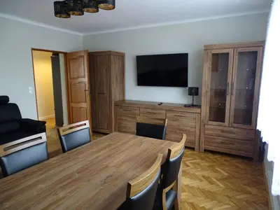 Telewizja i/lub zestaw kina domowego w obiekcie Mieszkania pracowniczo-turystyczne