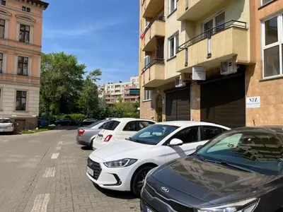 Budynek, w którym mieści się apartament