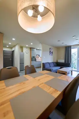 Kuchnia lub aneks kuchenny w obiekcie LAGUNA Villa Fonte 16 z garażem