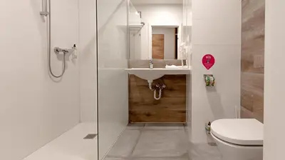 Łazienka w obiekcie VacationClub - Aparthotel Czarna Góra 201
