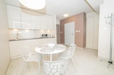 Kuchnia lub aneks kuchenny w obiekcie VacationClub - Tignes Apartament 31