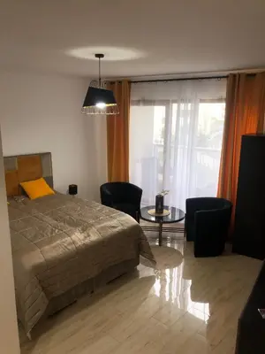 Część wypoczynkowa w obiekcie Golden Apartment