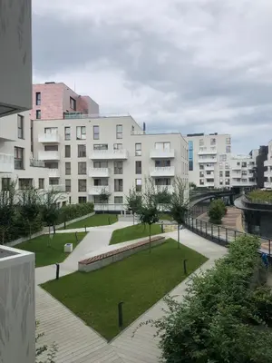 Budynek, w którym mieści się apartament