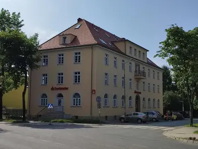 Budynek, w którym mieści się kwatera prywatna