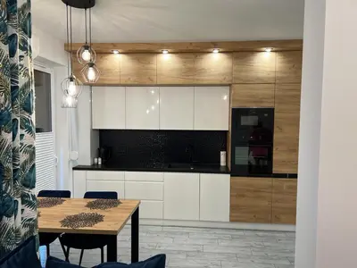 Kuchnia lub aneks kuchenny w obiekcie Apartament Korczak Park