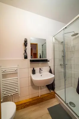 Łazienka w obiekcie Apartament - Nocna Sowa