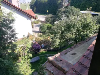 Ogród w obiekcie Apartament Jesionek agroturystyka