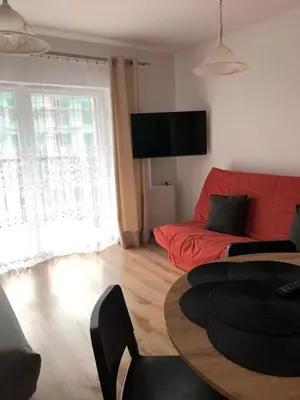 Telewizja i/lub zestaw kina domowego w obiekcie DAKOTA Easy Stay Center