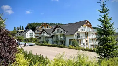 Budynek, w którym mieści się apartament
