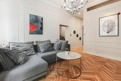 Plan piętra w obiekcie Klimatyczny apartament w centrum