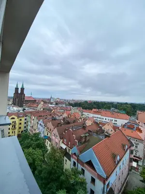 Widok na miasto Legnica z tego apartamentu