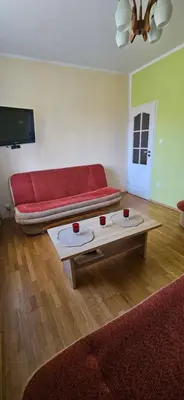 Telewizja i/lub zestaw kina domowego w obiekcie Dobry Apartament