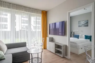 Telewizja i/lub zestaw kina domowego w obiekcie RentPlanet - Port Popowice