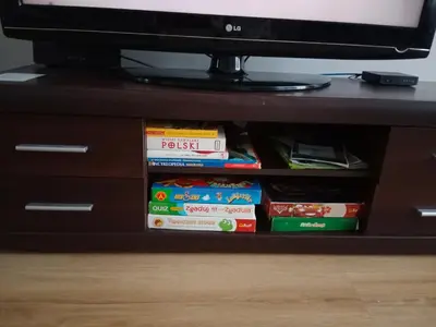 Telewizja i/lub zestaw kina domowego w obiekcie Duży apartament z widokiem na góry - 3 pokoje
